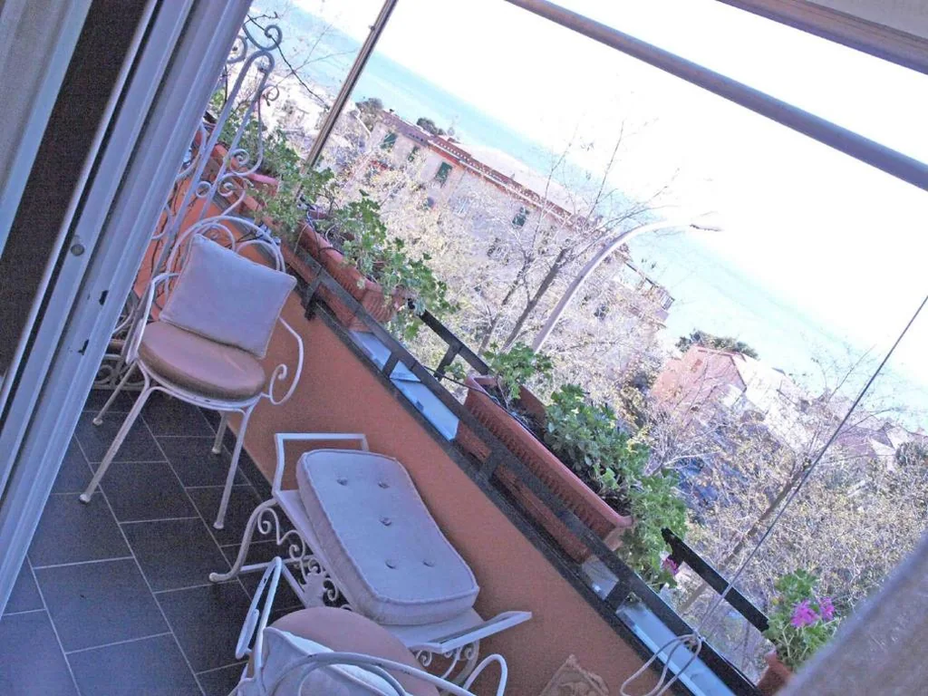 Camera Tripla Standard con Vista Mare — Locanda A Cà Du Gigante