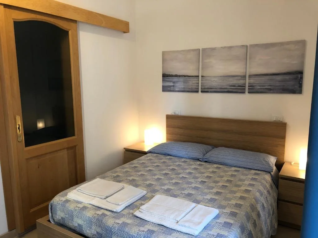 Standard Triple Room — Gaeta Holidays