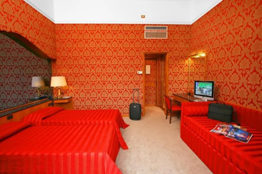 Camera Tripla Standard — Hotel Arcangelo