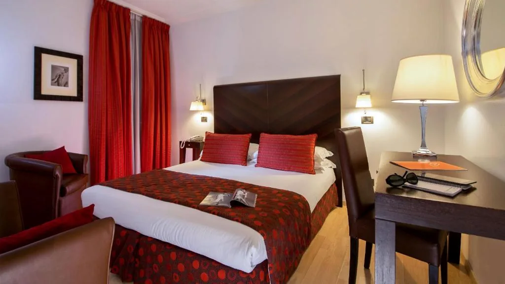Camera Tripla Standard — Hotel Ariston