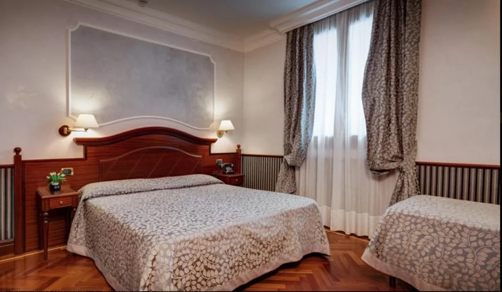 Camera Tripla Standard — Hotel Best Roma