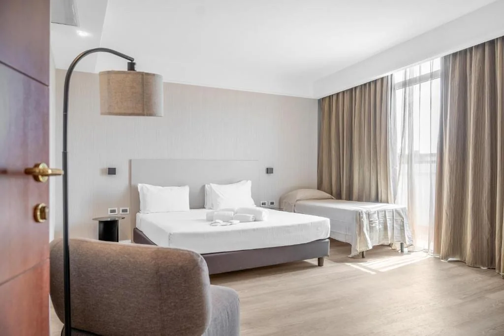 Camera Tripla Standard — Hotel Capannelle Roma