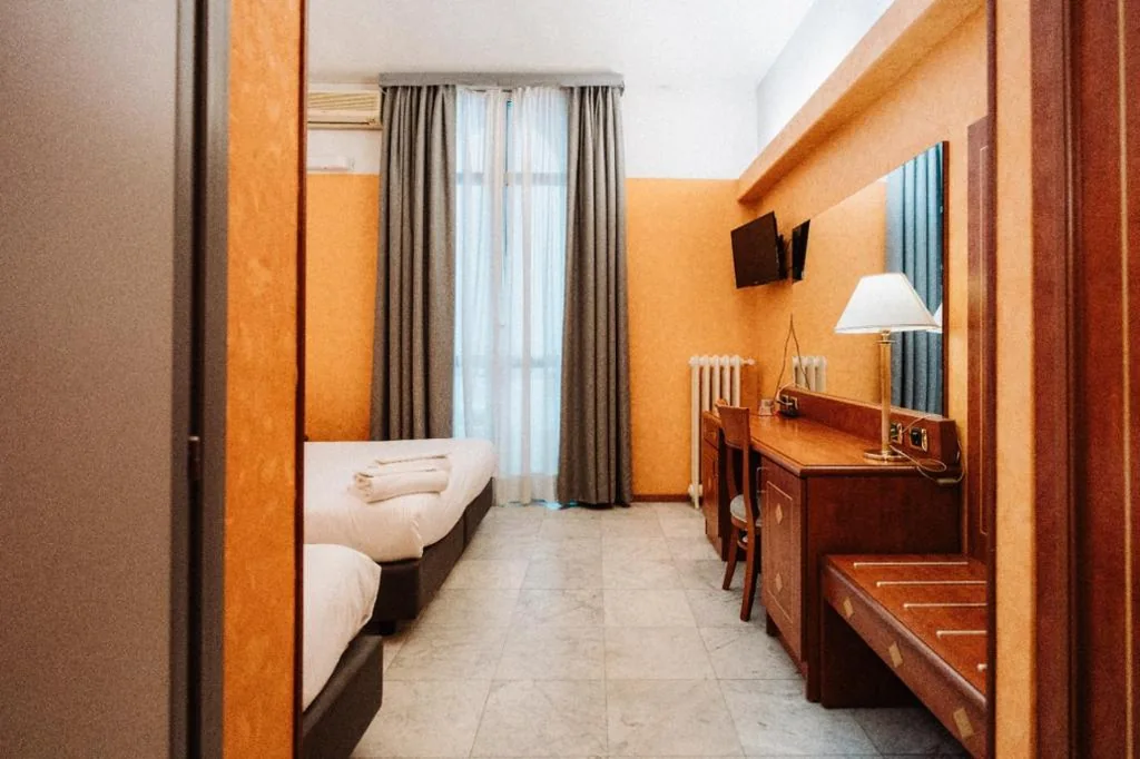 Camera Tripla Standard — Hotel Chelsea