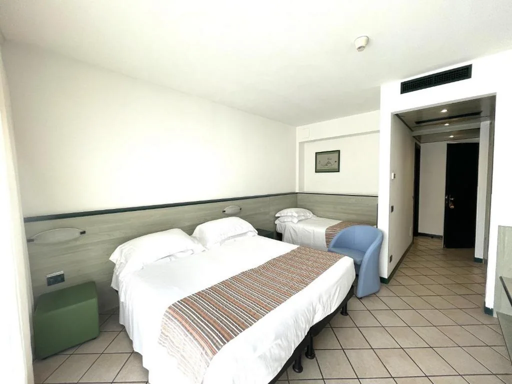 Camera Tripla Standard — Hotel Garden
