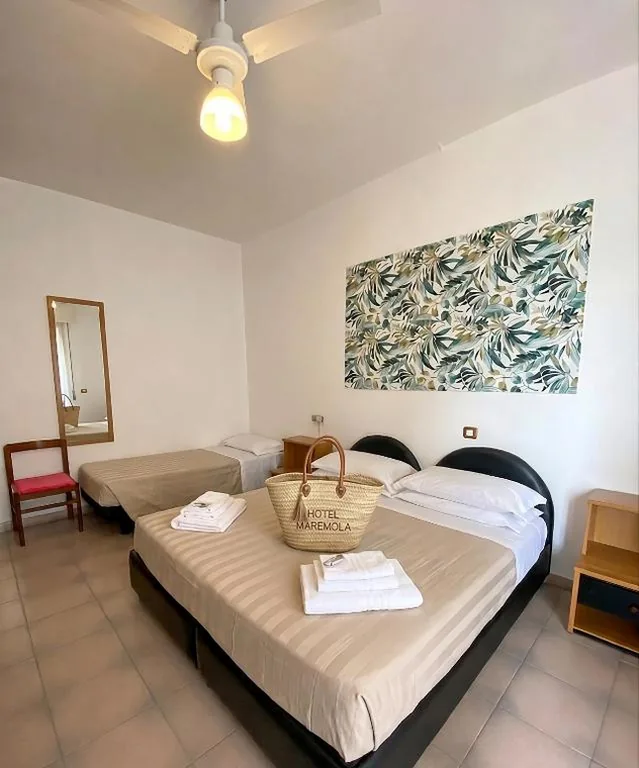 Standard Triple Room — Hotel Maremola