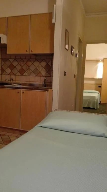 Camera Tripla Standard — Hotel Miramare