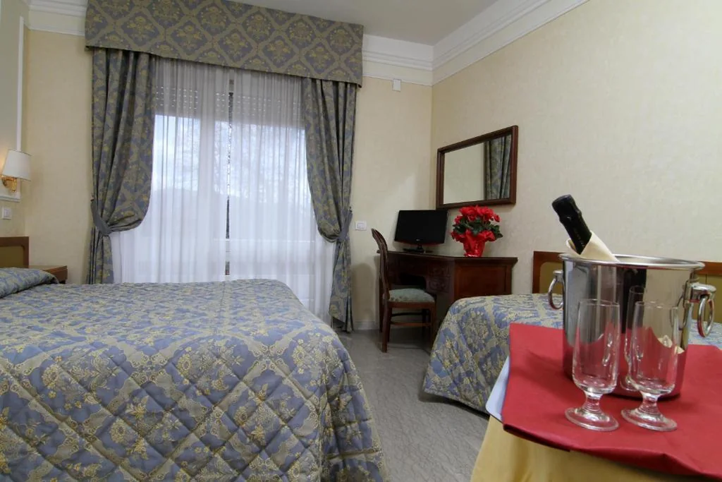 Standard Triple Room — Mondial Park Hotel