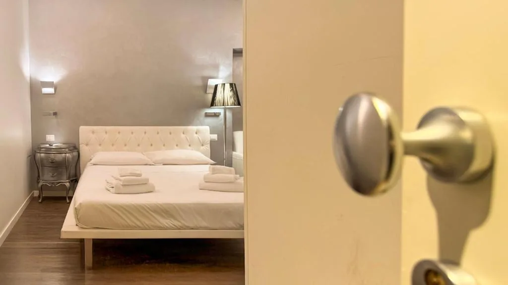 Standard Triple Room — Navona Secret Stay Guest House
