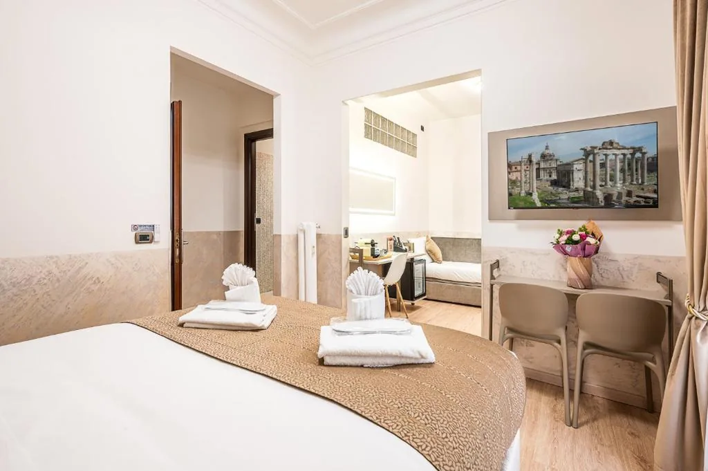 Superior Triple Room — Cola Di Rienzo Suite Guest House