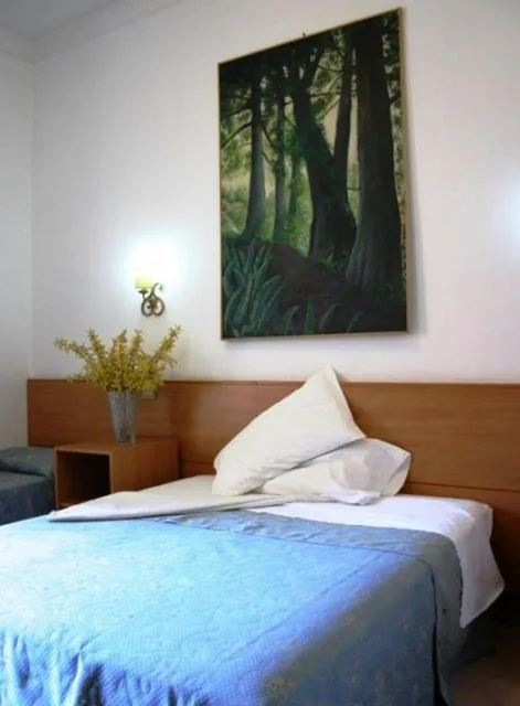 Camera Tripla Superior — Hotel Bolognese