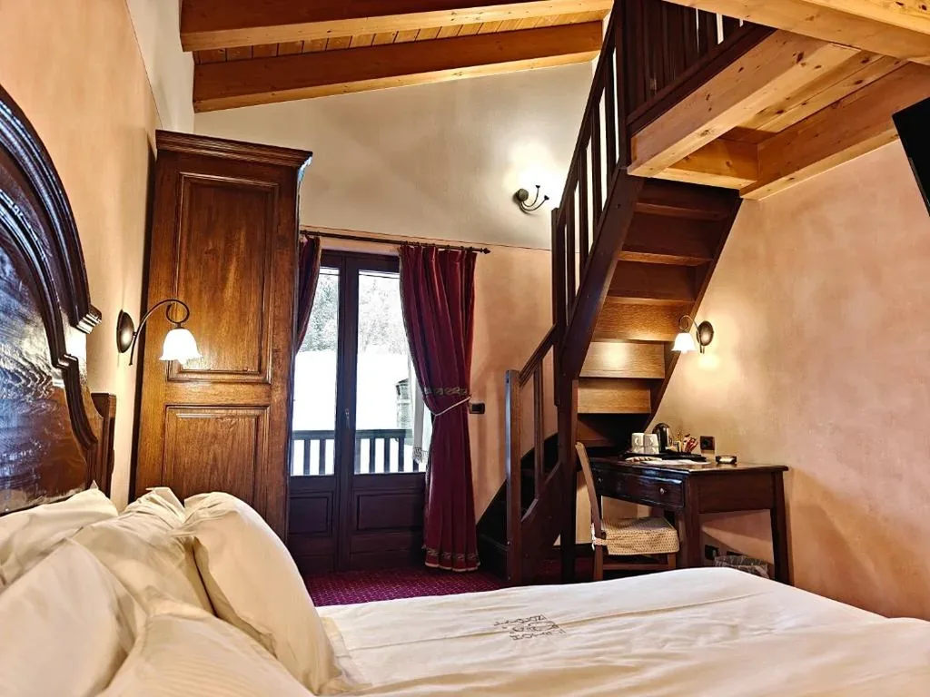 Camera Tripla Superior — Hotel L’ Aiglon