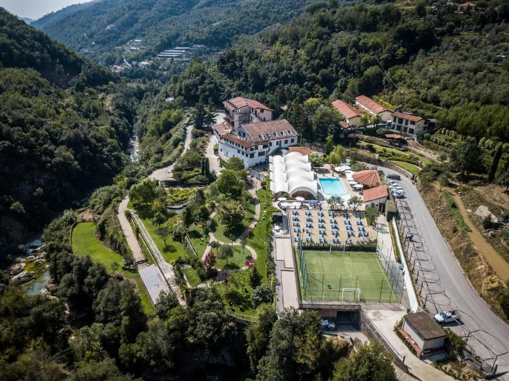 Camera Tripla Superior — Hotel Lago Bin