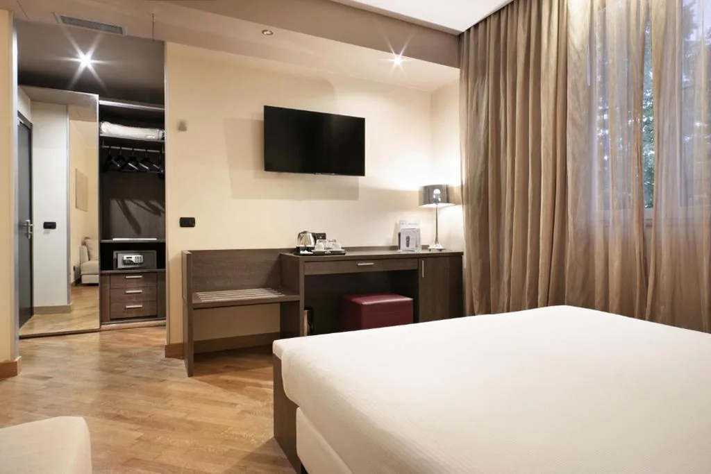 Superior Triple Room — Hotel & Spa Villa Mercede