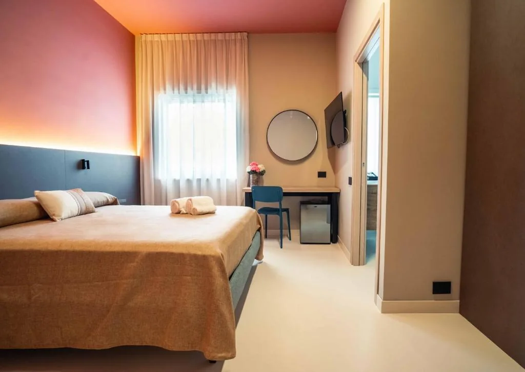 Camera Tripla Superior — La Maison – Boutique Rooms