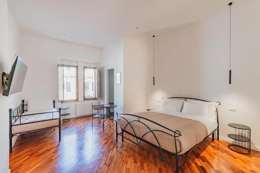 Superior Triple Room — Le stanze di Catone Guest House
