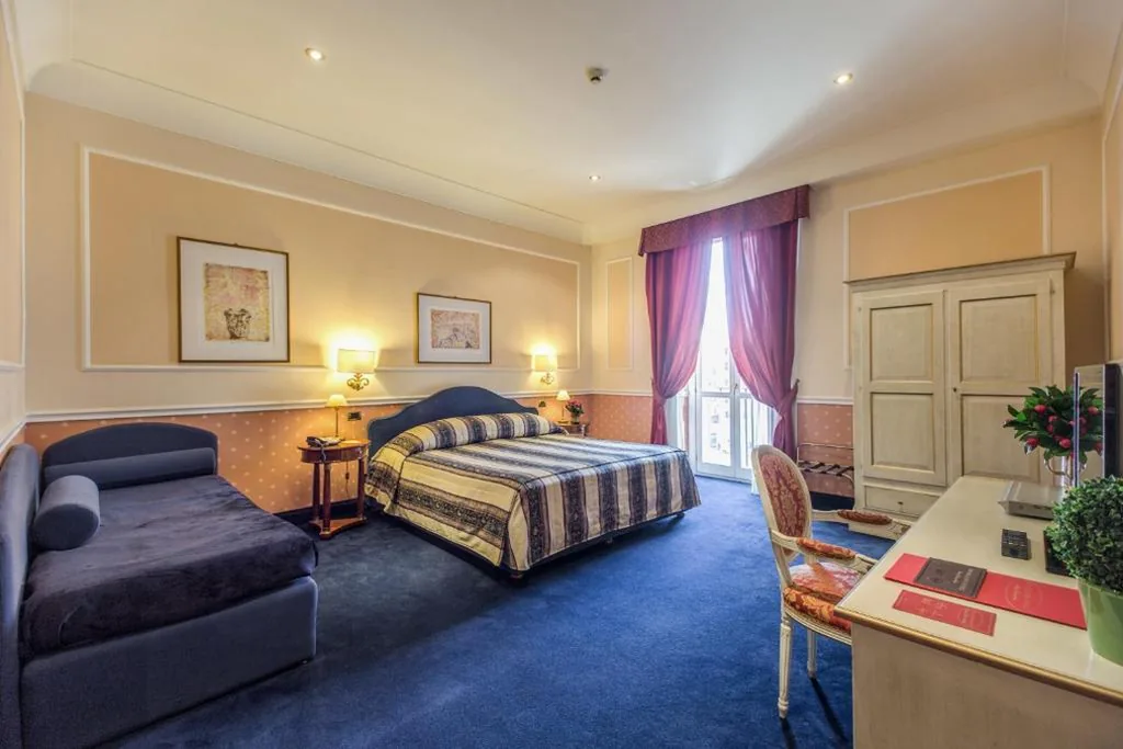Superior Triple Room — Relais Hotel Antico Palazzo Rospigliosi