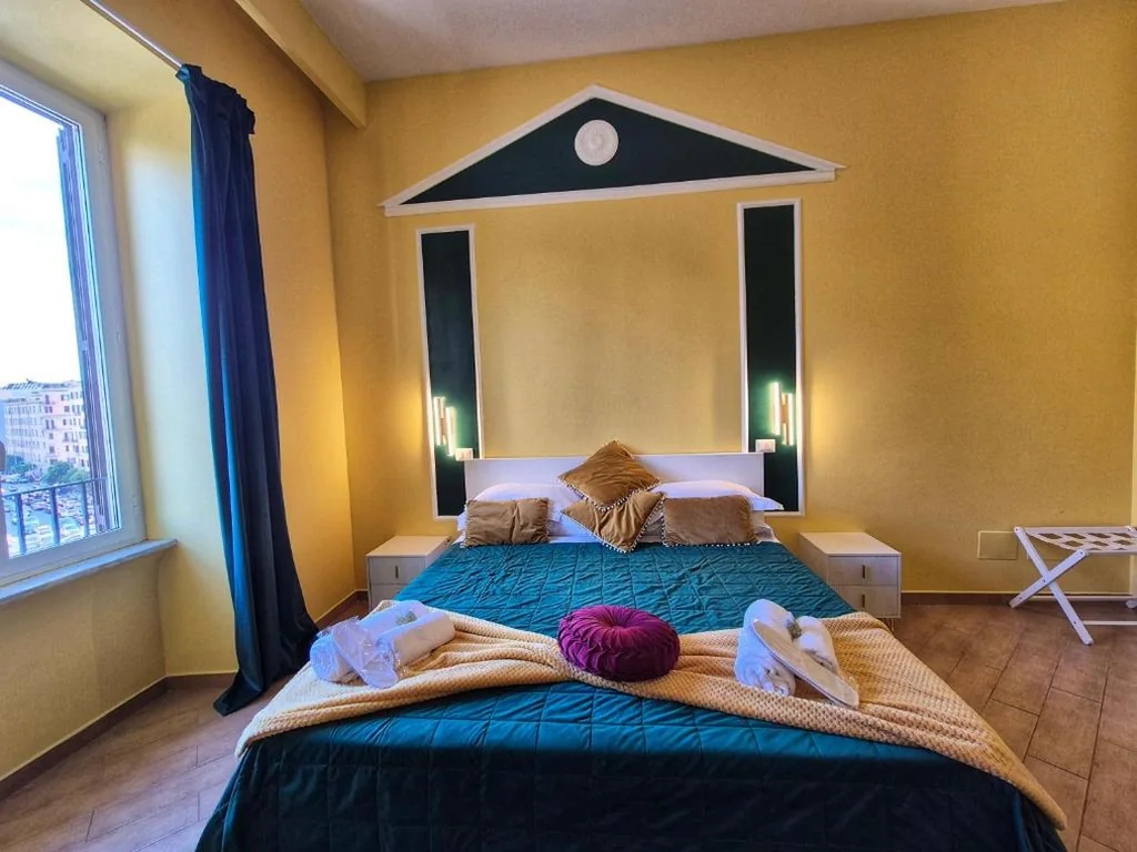 Triple Superior Room — Residenze Serventi Longhi