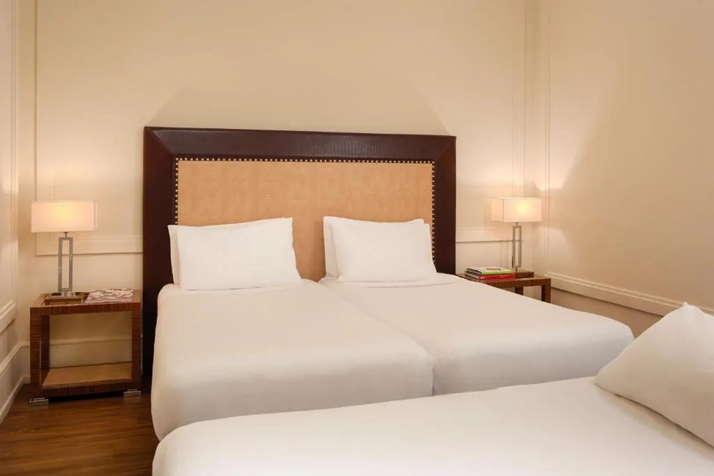 Camera Tripla Superior — UNA Hotels Decò Roma