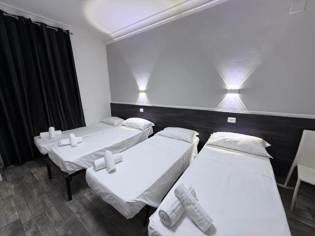 Camera Tripla — Tiburtina Hotel Holiday