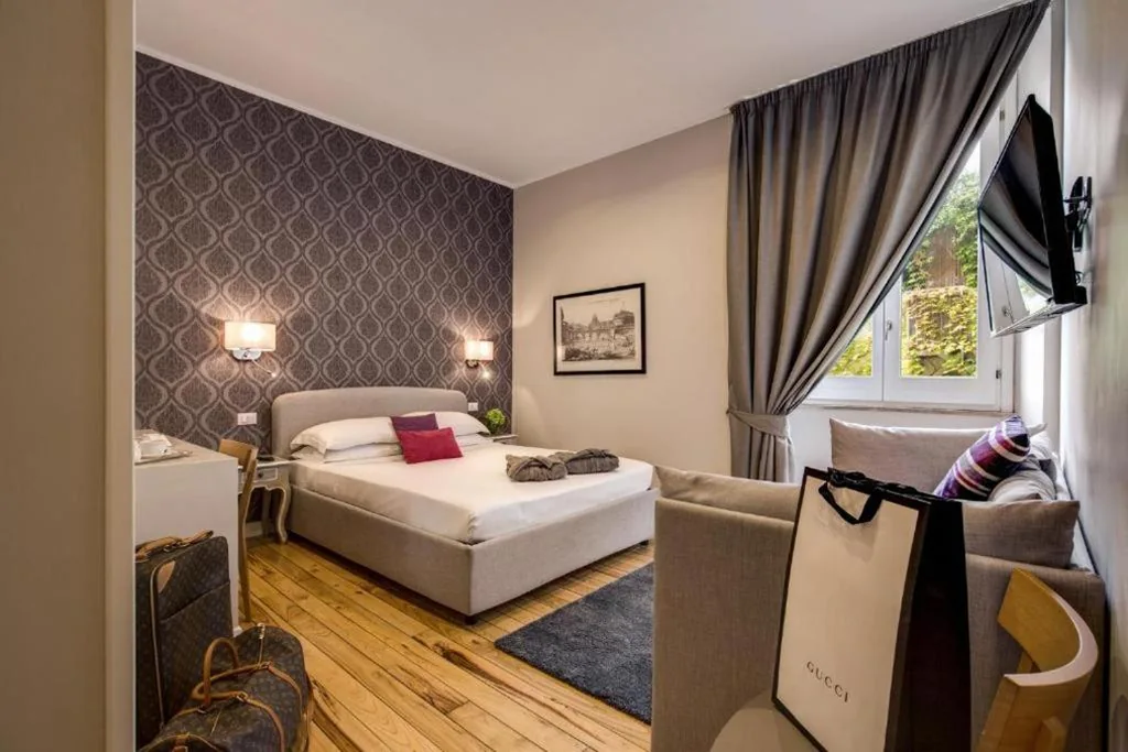 Triple Room — TLV Navona