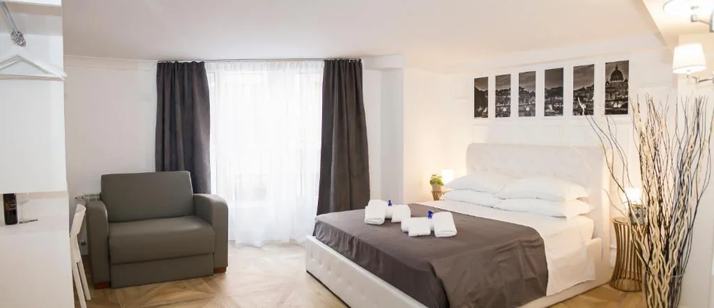 Camera Tripla — Vatican Luxury Home
