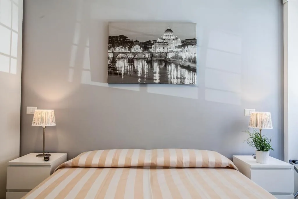 Triple Room — Vatican Rooms Holiday in Rome