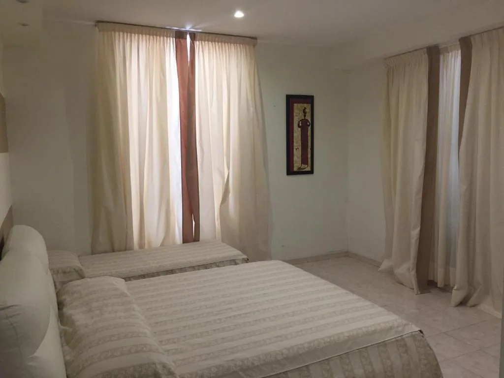 Triple Room — Villa Accini
