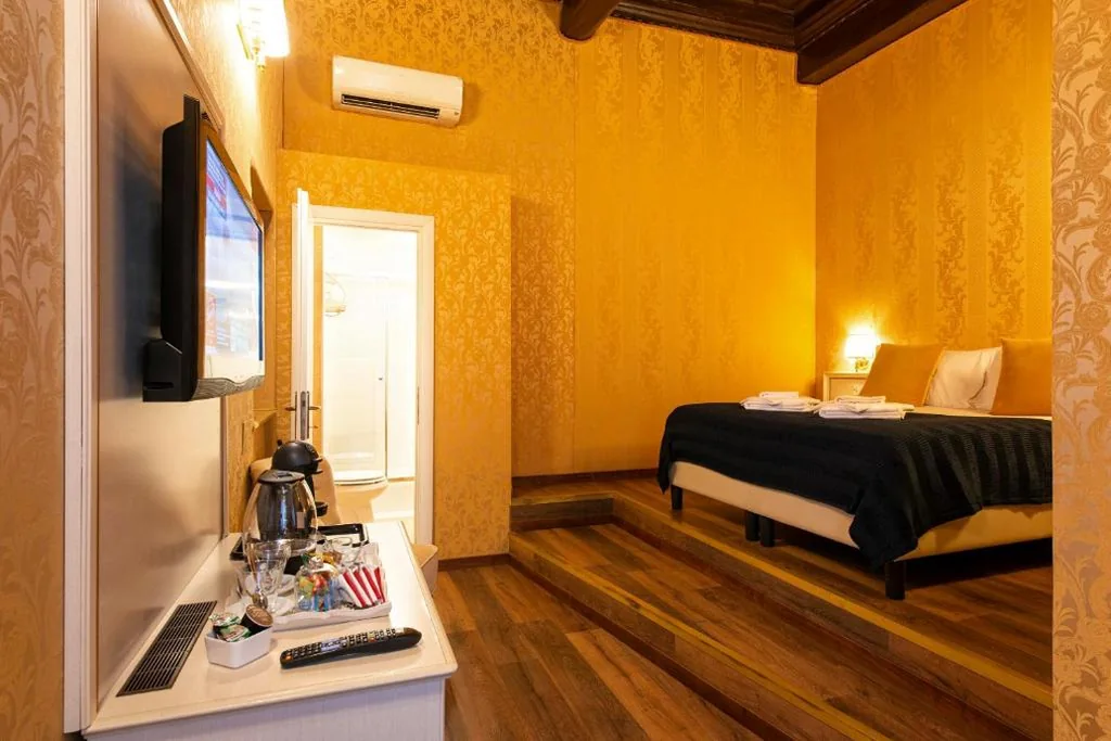 Canova Rooms in Spanish Steps — foto 4