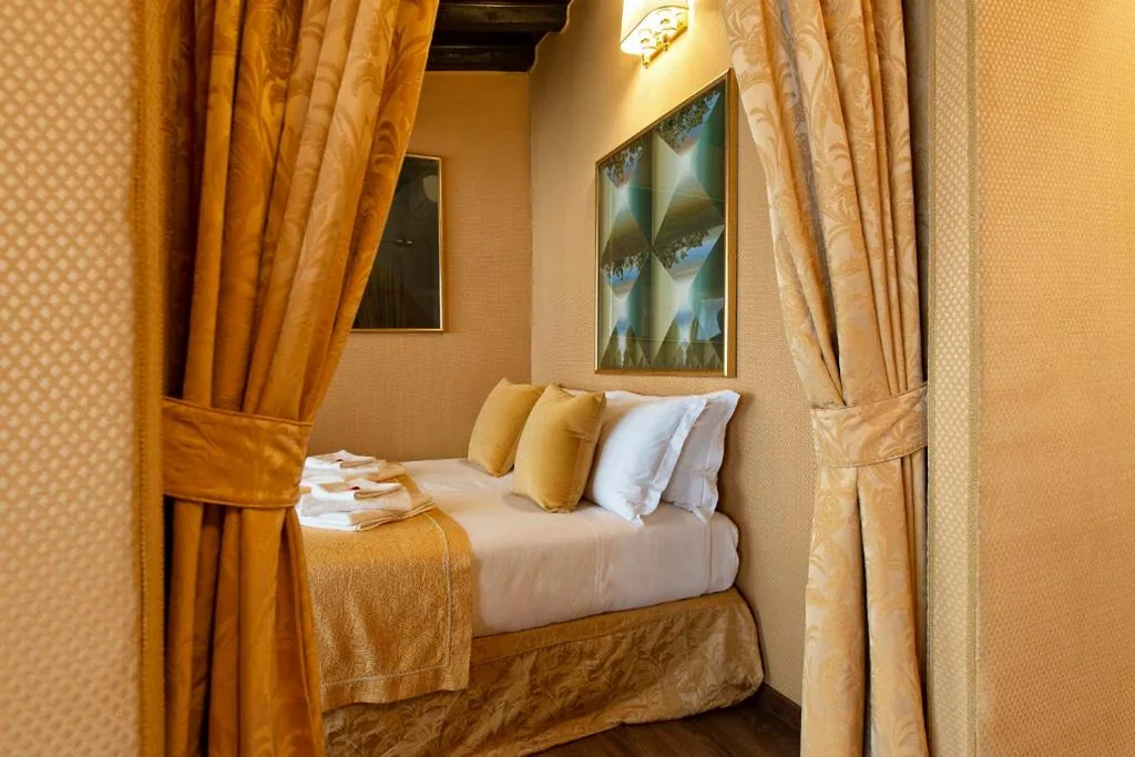 Canova Rooms in Spanish Steps — foto 5