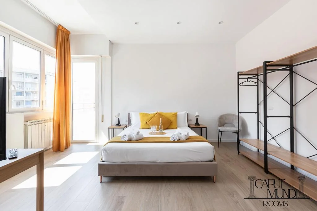 Caput Mundi Rooms – 100mt to Metro A, Terrace, A-C, 15 min to center — foto 7