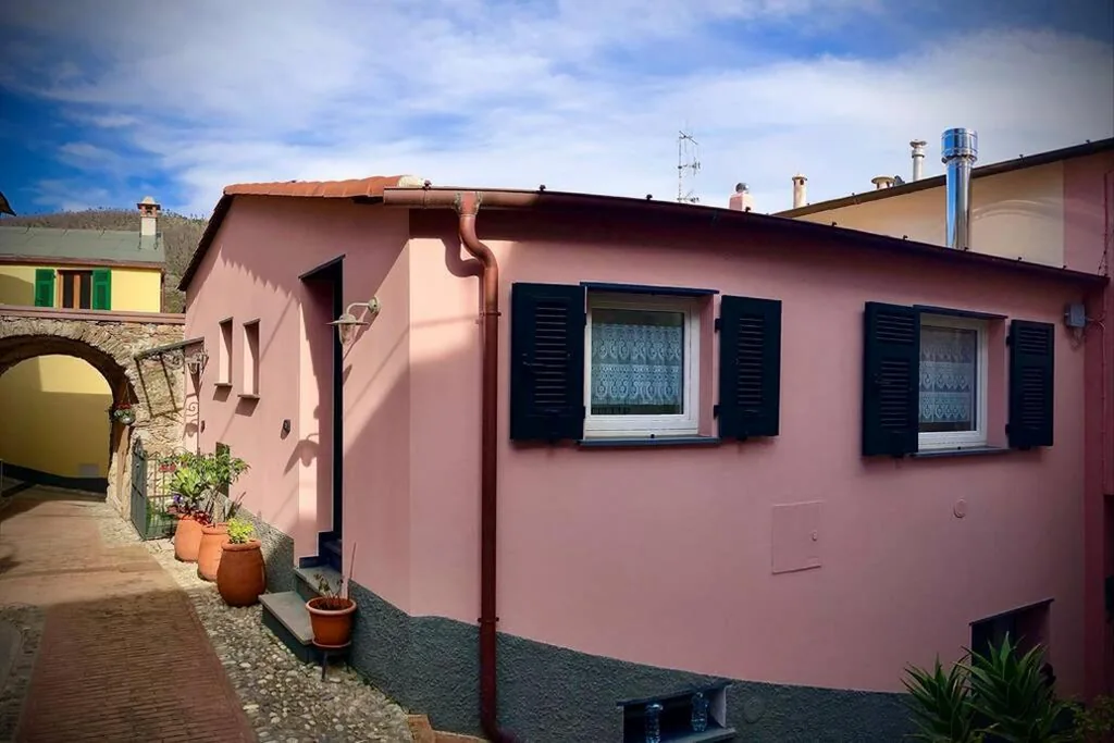 Casa con 1 Camera da Letto — Casa Sara, Levanto, in collina ad un passo dal mare!