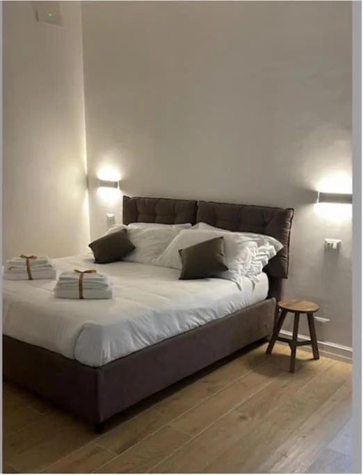 One-Bedroom House — Cola di Rienzo 243 Relais-B