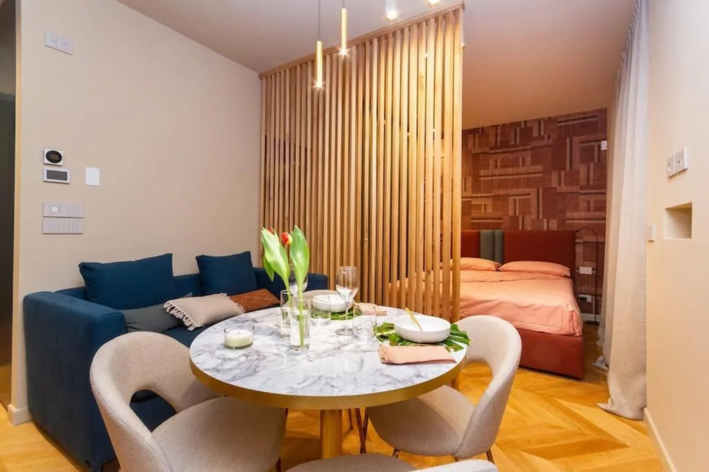 One-Bedroom Home — La Bombonera Lagrange