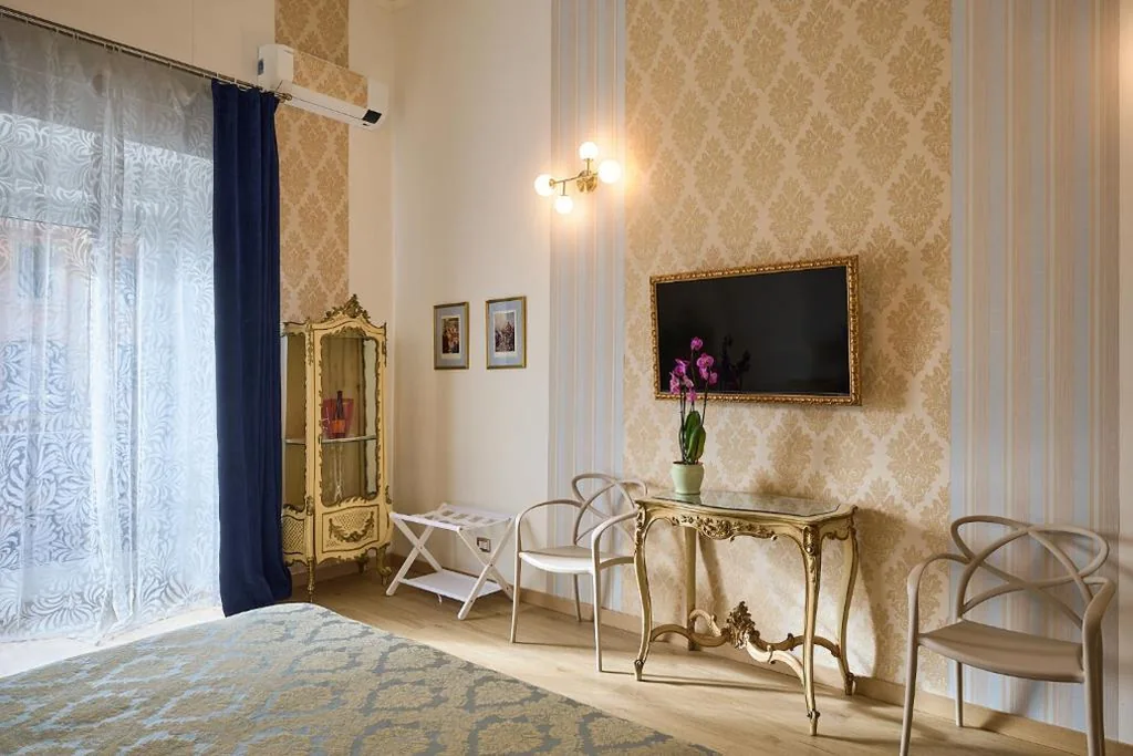 1-Bedroom House — Merulana Suite Apartment