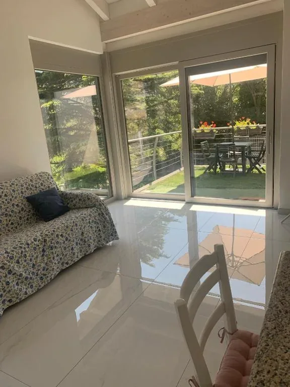 Casa con 1 Camera da Letto — Oasi verde