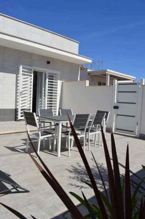 Casa con 1 Camera da Letto — Sole Mare self check in