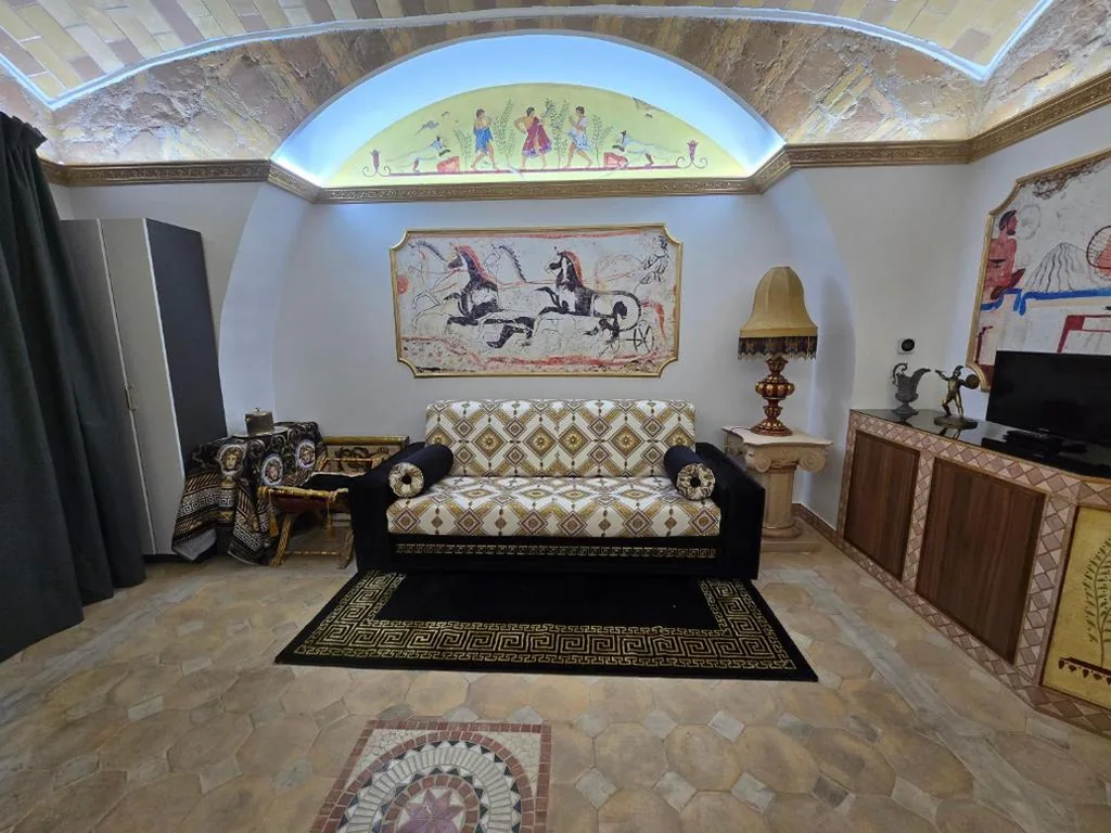 Casa con 1 Camera da Letto — The Etrurian Rapsody