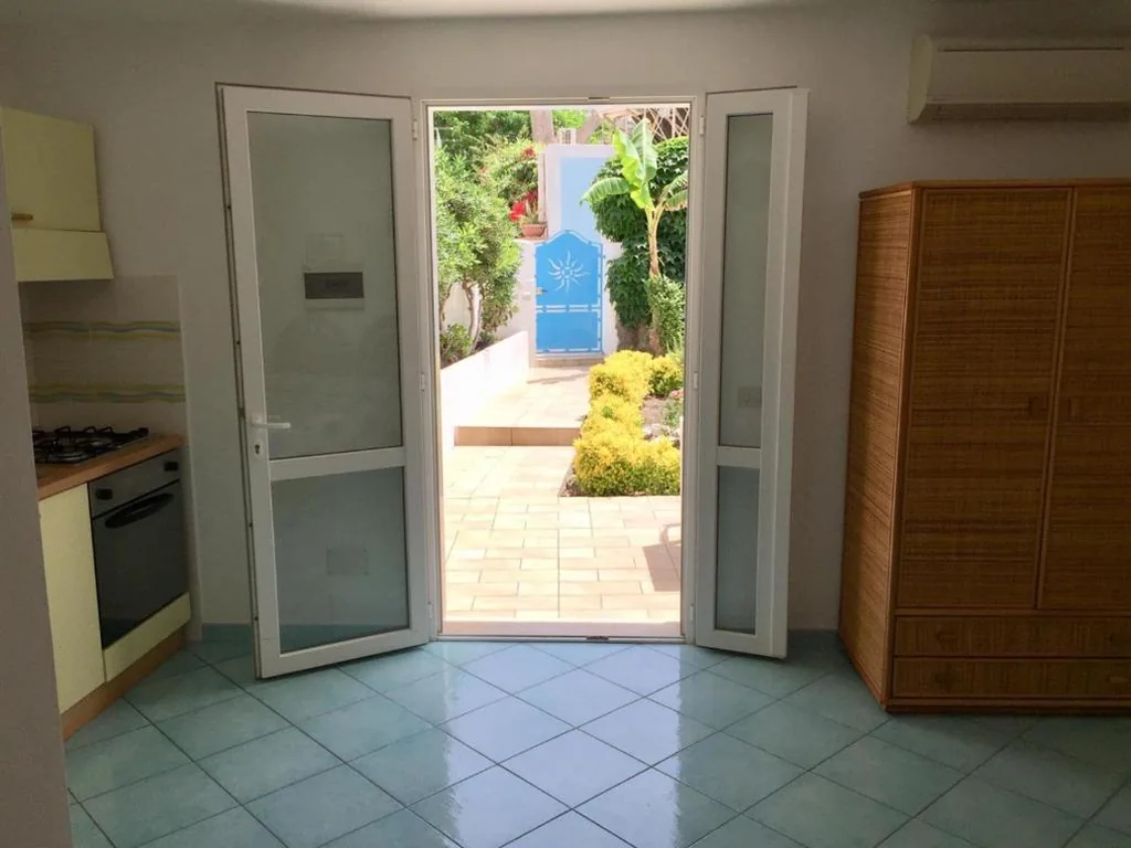 One-Bedroom House — Vento di Terra Ponza