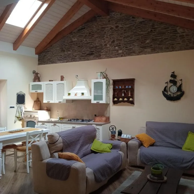 Casa con 2 Camere da Letto — Casa di Dario