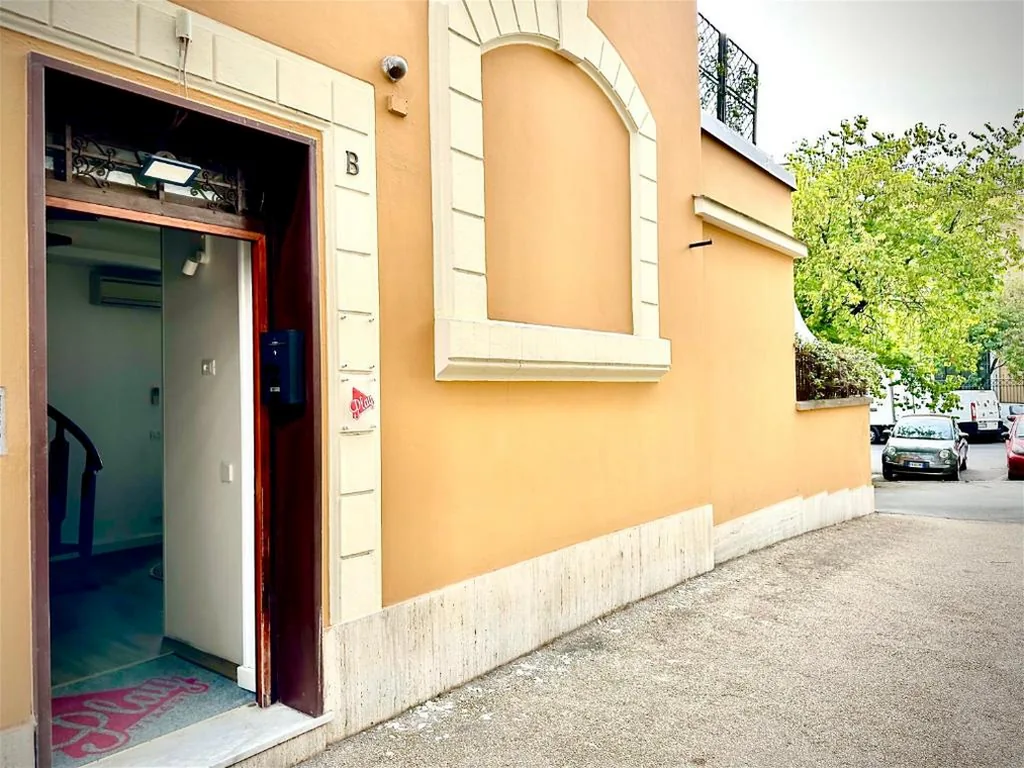 Casa con 2 Camere da Letto — Casa Happya – Metro A – Central Rome