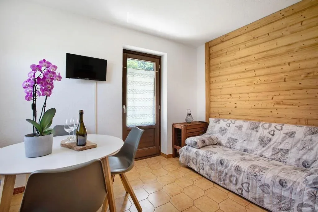 2-Bedroom House — Maison Le Cré Appartamento 4