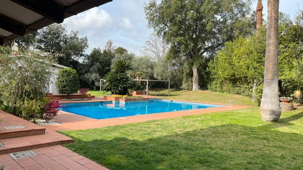 House with 2 Bedrooms — Villette Aldobrandeschi Urban Oasis Vacation Homes