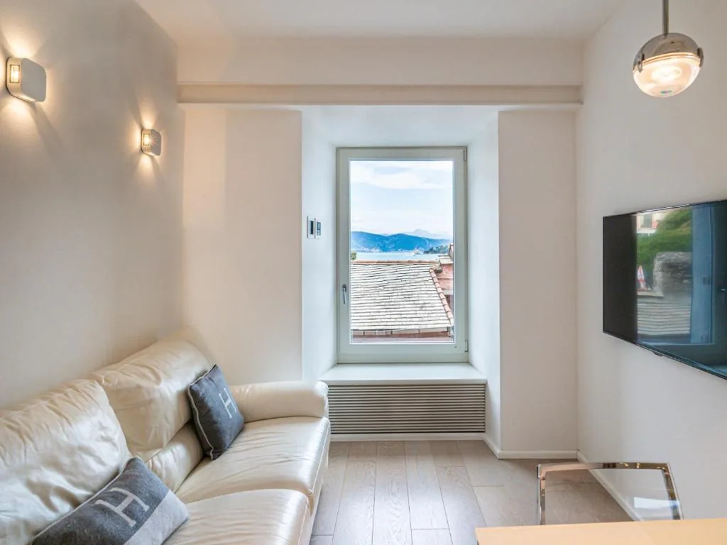 Casa con 2 Camere da Letto — White dreams