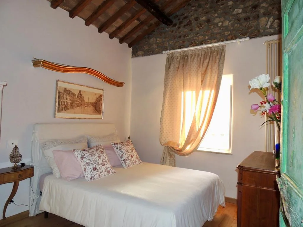 House with 2 Bedrooms — Your Home With Love Tivoli
