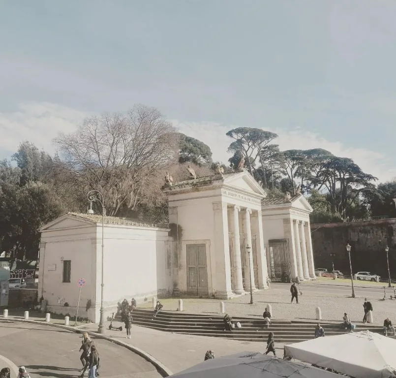 Casa con 3 Camere da Letto — appartamento al centro di Roma Bosuiterome