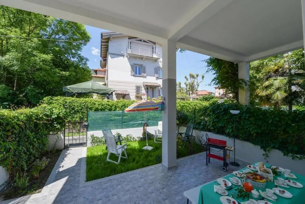 Casa con 3 Camere da Letto — Your Dream on Lake Maggiore: Historic House e Private Jacuzzi
