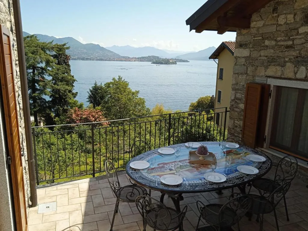 Casa con 4 camere da letto — Lulù