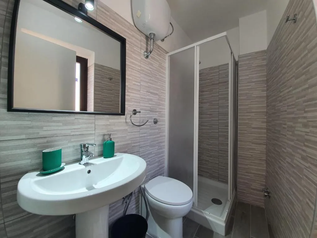 CASA DINA – Fondi Vertice Rooms — foto 3
