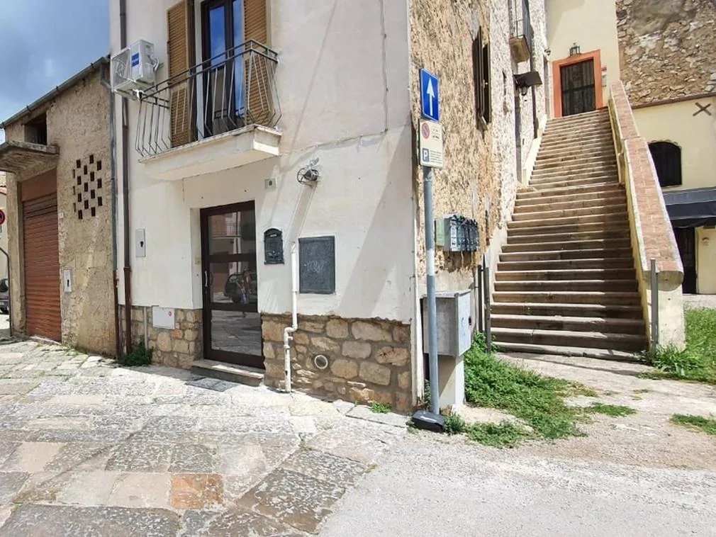 CASA DINA – Fondi Vertice Rooms — foto 8