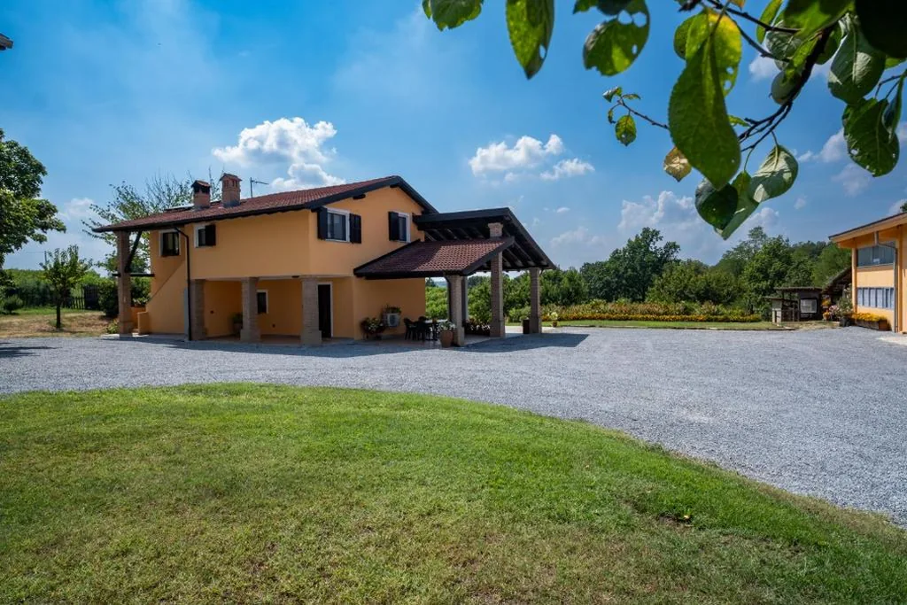 Casa Lidia Gavi